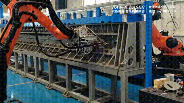 Hệ thống hàn lai robot laser-arc